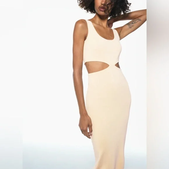 Zara dress midi fitted cream tan ribbed knit cut out midi - Picture 3 of 8